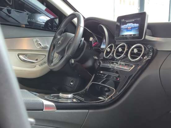 MERCEDES-BENZ-C 200-2016