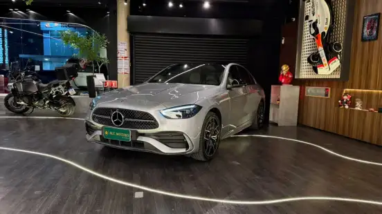 MERCEDES-BENZ-C 300-2024