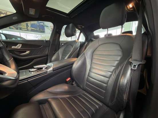 MERCEDES-BENZ-C 300-2019