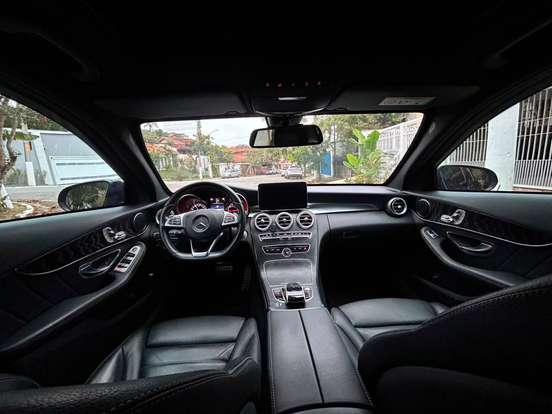 MERCEDES-BENZ-C 300-2018