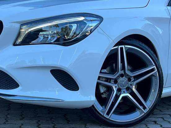 MERCEDES-BENZ-CLA 200-1.6 CGI FLEX 7G-DCT MERCEDES-BENZ-CLA 200-2018