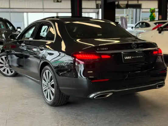 MERCEDES-BENZ-E 300-2021