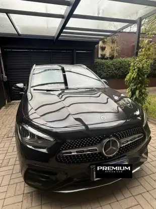 MERCEDES-BENZ-GLA 200-2023