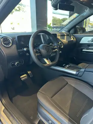 MERCEDES-BENZ-GLA 200-2026
