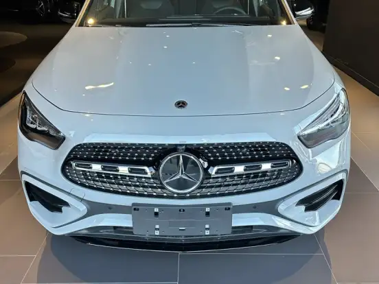 MERCEDES-BENZ-GLA 200-1.3 MHEV NIGHT EDITION 7G-DCT MERCEDES-BENZ-GLA 200-2026