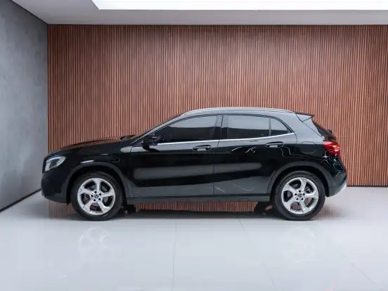 MERCEDES-BENZ-GLA 200-1.6 CGI FLEX ADVANCE 7G-DCT MERCEDES-BENZ-GLA 200-2018