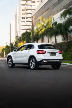MERCEDES-BENZ-GLA 200-1.6 CGI FLEX ADVANCE 7G-DCT MERCEDES-BENZ-GLA 200-2018
