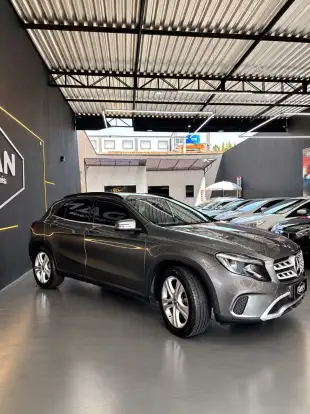 MERCEDES-BENZ-GLA 200-1.6 CGI FLEX STYLE 7G-DCT MERCEDES-BENZ-GLA 200-2018