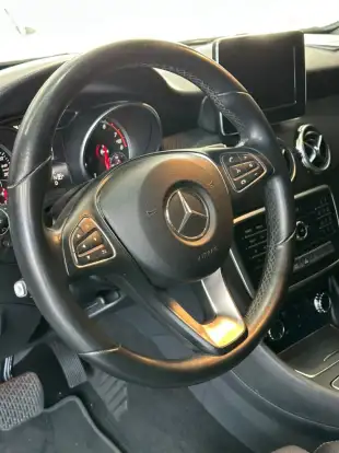 MERCEDES-BENZ-GLA 200-1.6 CGI FLEX STYLE 7G-DCT MERCEDES-BENZ-GLA 200-2018
