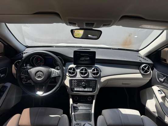 MERCEDES-BENZ-GLA 200-1.3 GCI GASOLINA STYLE 7G-DCT MERCEDES-BENZ-GLA 200-2020