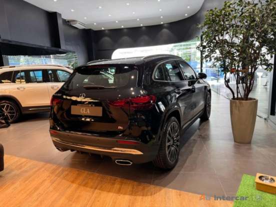MERCEDES-BENZ-GLA 200-2026