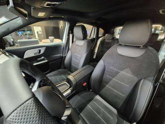 MERCEDES-BENZ-GLA 200-1.3 MHEV NIGHT EDITION 7G-DCT MERCEDES-BENZ-GLA 200-2026