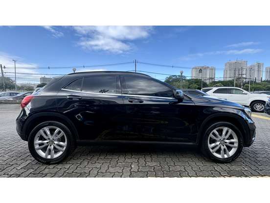 MERCEDES-BENZ-GLA 200-1.6 CGI ADVANCE 16V TURBO FLEX 4P AUTOMÁTICO MERCEDES-BENZ-GLA 200-2015