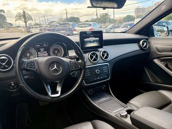 MERCEDES-BENZ-GLA 200-1.6 CGI ADVANCE 16V TURBO FLEX 4P AUTOMÁTICO MERCEDES-BENZ-GLA 200-2015