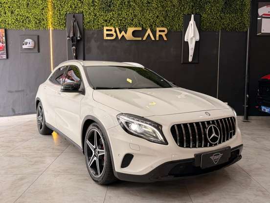 MERCEDES-BENZ-GLA 200-1.6 CGI ADVANCE 16V TURBO FLEX 4P AUTOMÁTICO MERCEDES-BENZ-GLA 200-2015