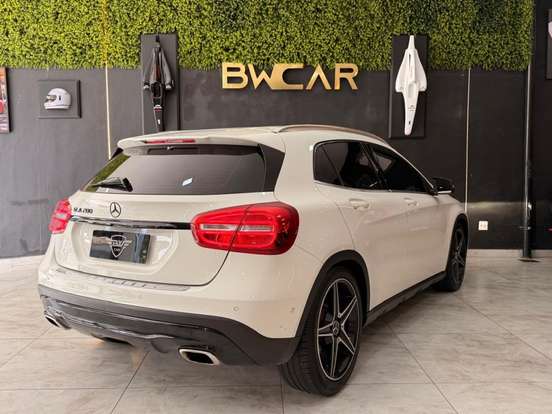 MERCEDES-BENZ-GLA 200-1.6 CGI ADVANCE 16V TURBO FLEX 4P AUTOMÁTICO MERCEDES-BENZ-GLA 200-2015