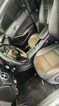 MERCEDES-BENZ-GLA 200-2014