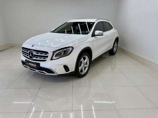 MERCEDES-BENZ-GLA 200-1.6 CGI FLEX ADVANCE 7G-DCT MERCEDES-BENZ-GLA 200-2018