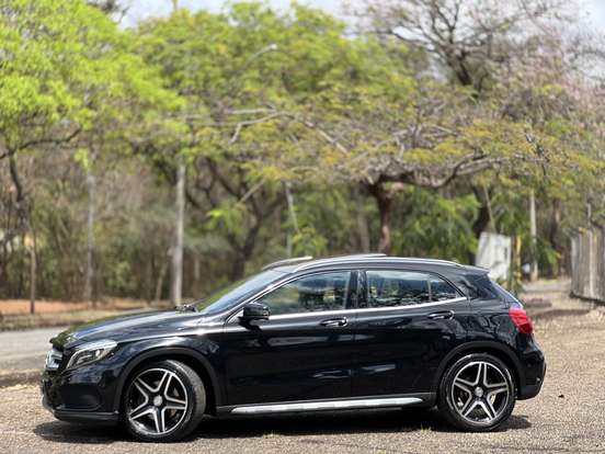 MERCEDES-BENZ-GLA 250-2.0 16V TURBO GASOLINA SPORT 4P 4MATIC AUTOMÁTICO MERCEDES-BENZ-GLA 250-2016