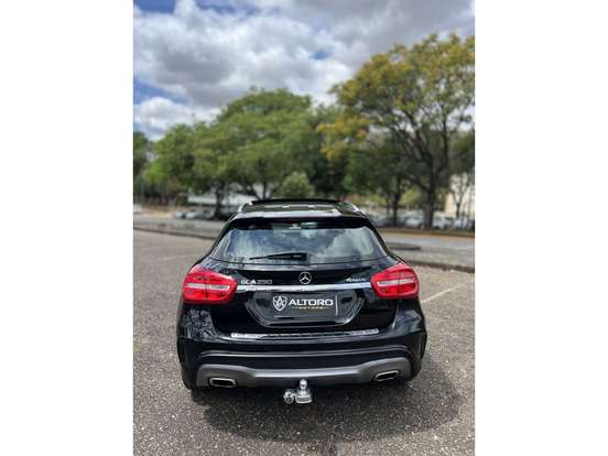 MERCEDES-BENZ-GLA 250-2.0 16V TURBO GASOLINA SPORT 4P 4MATIC AUTOMÁTICO MERCEDES-BENZ-GLA 250-2016