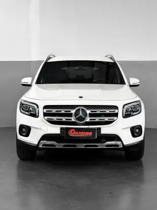 MERCEDES-BENZ-GLB 200-2021