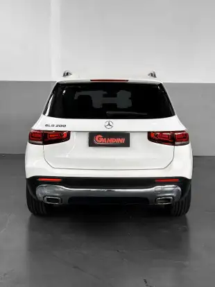 MERCEDES-BENZ-GLB 200-2021