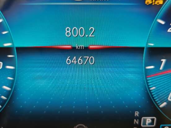 MERCEDES-BENZ-GLB 200-1.3 CGI GASOLINA PROGRESSIVE 7G-DCT MERCEDES-BENZ-GLB 200-2022
