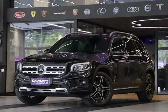MERCEDES-BENZ-GLB 200-2020