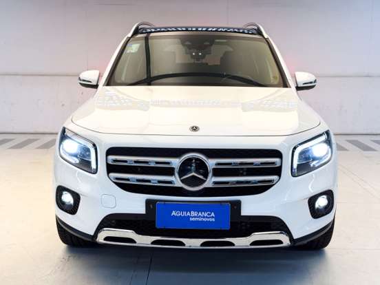 MERCEDES-BENZ-GLB 200-2020
