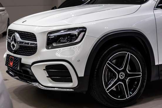 MERCEDES-BENZ-GLB 220-2024