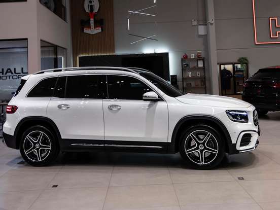 MERCEDES-BENZ-GLB 220-2.0 MHEV AMG LINE 4MATIC 8G-DCT MERCEDES-BENZ-GLB 220-2024