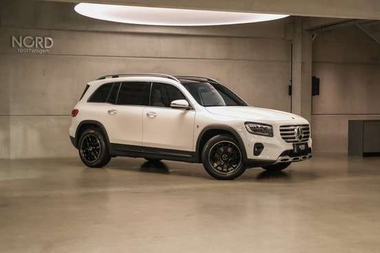 MERCEDES-BENZ-GLB 220-2025