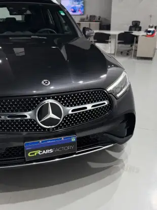 MERCEDES-BENZ-GLC 300-2025