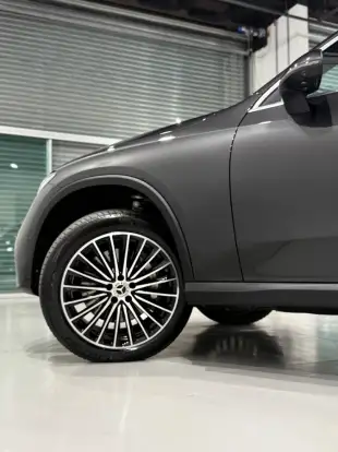 MERCEDES-BENZ-GLC 300-2025