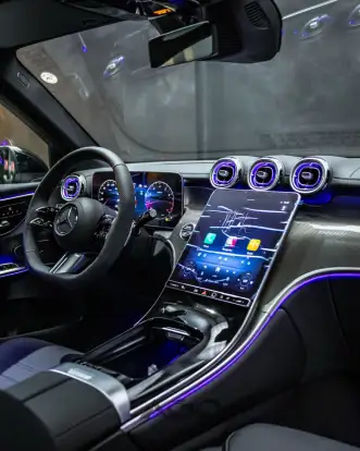MERCEDES-BENZ-GLC 300-2026
