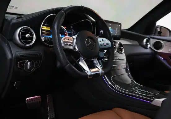 MERCEDES-BENZ-GLC 43 AMG-2022