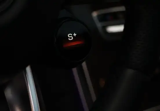 MERCEDES-BENZ-GLC 43 AMG-2022