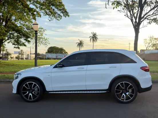 MERCEDES-BENZ-GLC 43 AMG-3.0 V6 GASOLINA 4MATIC 9G-TRONIC MERCEDES-BENZ-GLC 43 AMG-2016