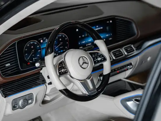 MERCEDES-BENZ-GLS 600-2023