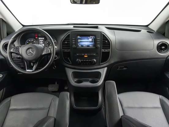 MERCEDES-BENZ-METRIS-2.0 TURBO GASOLINA AUTOMÁTICO MERCEDES-BENZ-METRIS-2023