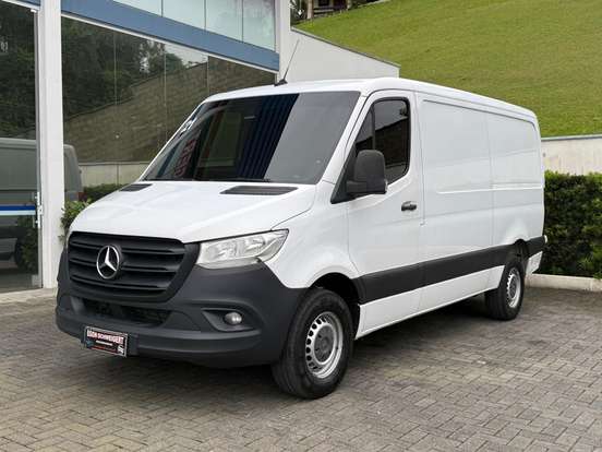 MERCEDES-BENZ-SPRINTER-2020