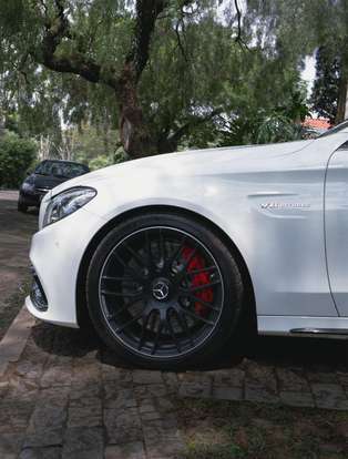 MERCEDES-BENZ-C 63 AMG-2018