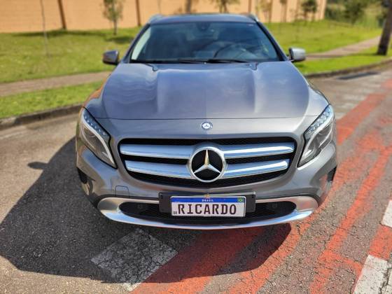 MERCEDES-BENZ GLA 200 1.6 CGI ADVANCE 16V TURBO FLEX 4P AUTOMÁTICO