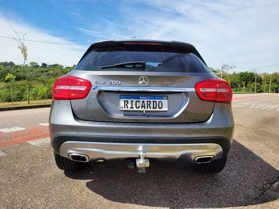 MERCEDES-BENZ-GLA 200-1.6 CGI ADVANCE 16V TURBO FLEX 4P AUTOMÁTICO MERCEDES-BENZ-GLA 200-2017