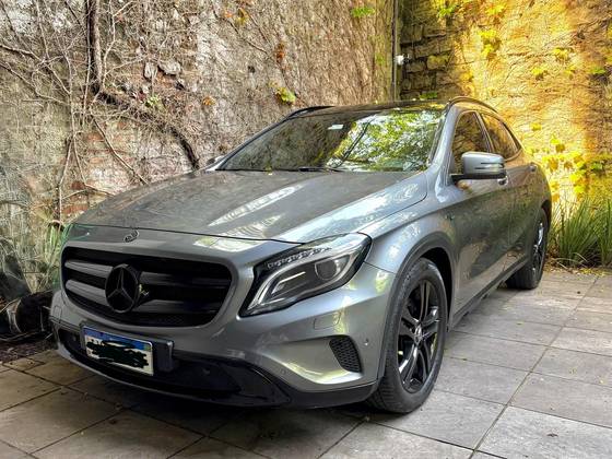 MERCEDES-BENZ GLA 250 2.0 16V TURBO GASOLINA SPORT 4P AUTOMÁTICO