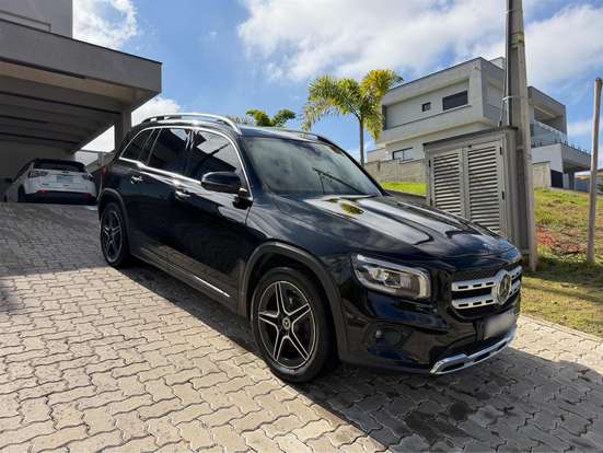 MERCEDES-BENZ-GLB 200-2020