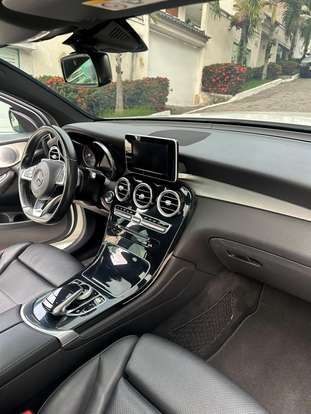 MERCEDES-BENZ-GLC 250-2019