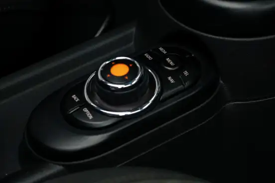 MINI-COOPER-2016