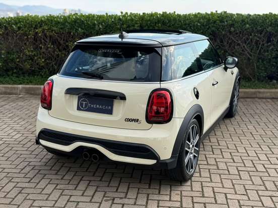 MINI-COOPER-2021