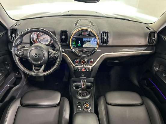 MINI-COUNTRYMAN-2019